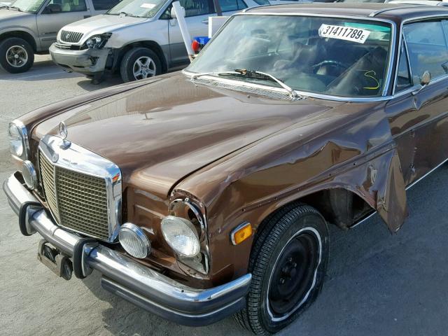 11407312001955 - 1973 MERCEDES-BENZ 280 BROWN photo 9