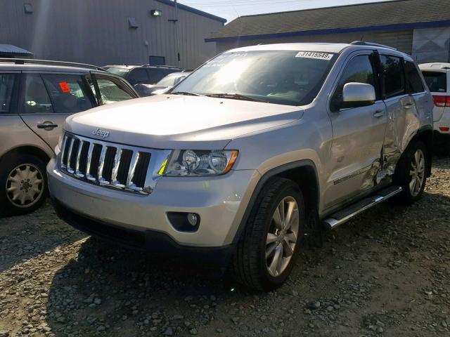 1J4RS4GG8BC676509 - 2011 JEEP GRAND CHER SILVER photo 2