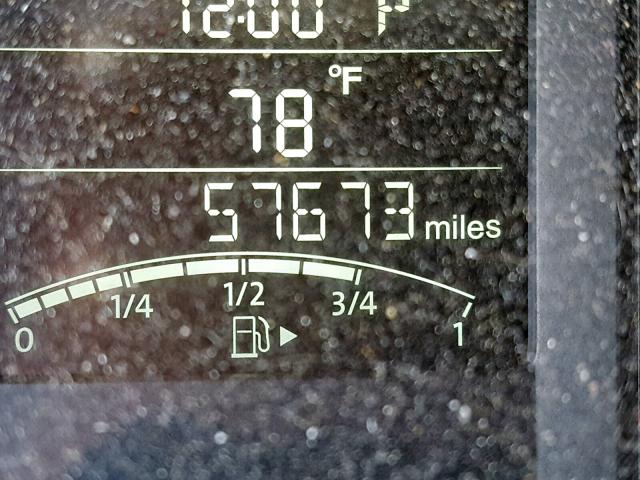 3VW2K7AJ0EM403464 - 2014 VOLKSWAGEN JETTA BASE SILVER photo 8