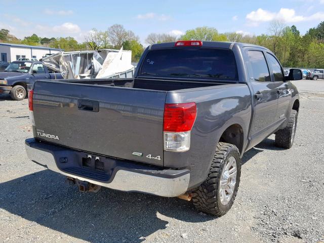 5TFDW5F16BX172038 - 2011 TOYOTA TUNDRA CRE GRAY photo 4