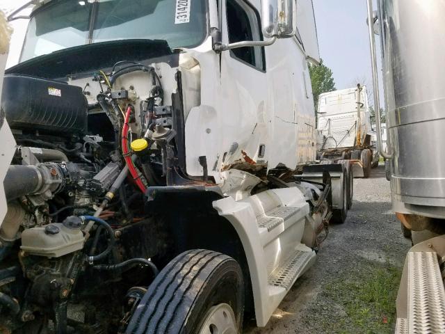 5KJJBHD56GLHN8880 - 2016 WESTERN STAR/AUTO CAR 5700 XE WHITE photo 9