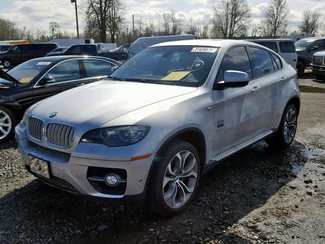 5UXFG8C59BLZ95910 - 2011 BMW X6 XDRIVE5 SILVER photo 2