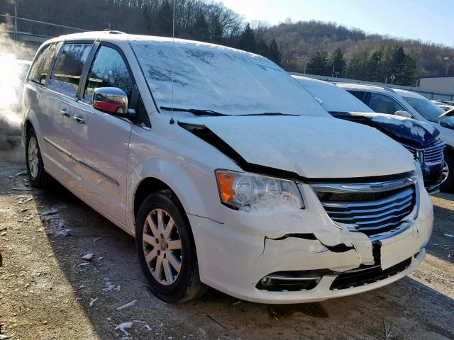 2A4RR8DG4BR799514 - 2011 CHRYSLER TOWN & COU WHITE photo 1