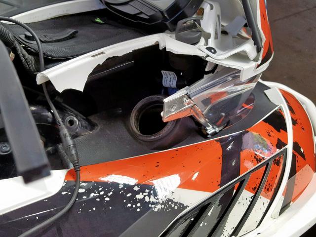 4UF15SNW3FT103234 - 2015 ARCTIC CAT XF800 WHITE photo 16