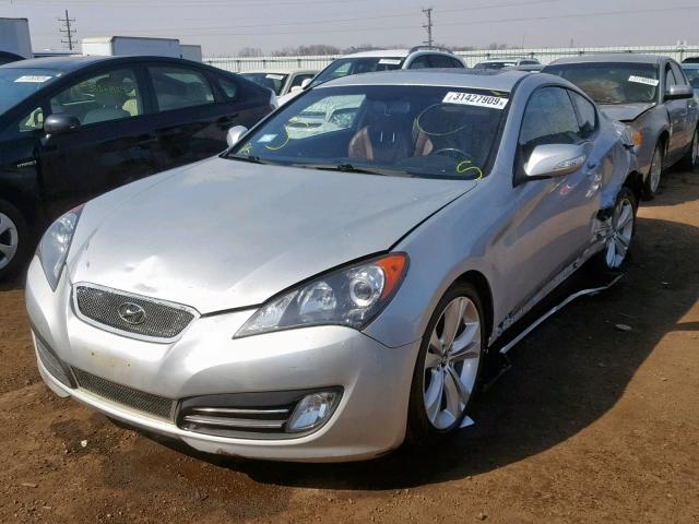 KMHHU6KH0AU010661 - 2010 HYUNDAI GENESIS CO SILVER photo 2