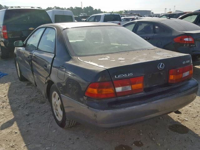 JT8BF28G3W0129622 - 1998 LEXUS ES 300 BLACK photo 3