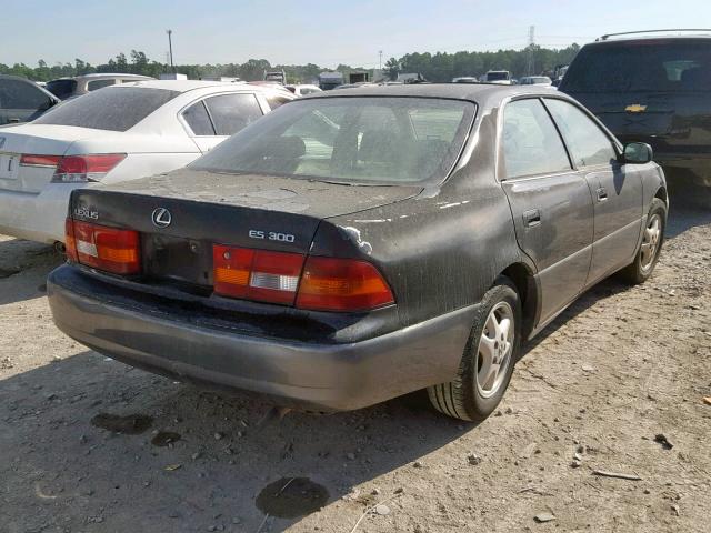 JT8BF28G3W0129622 - 1998 LEXUS ES 300 BLACK photo 4