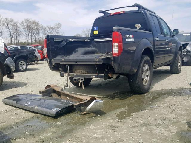 1N6AD07W77C402705 - 2007 NISSAN FRONTIER C BLACK photo 4