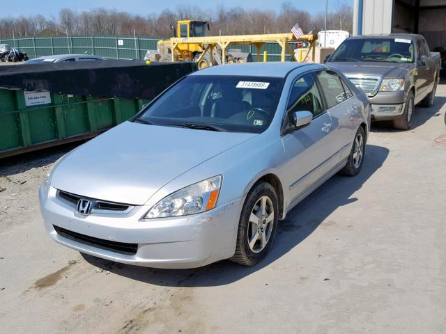 JHMCN36405C008937 - 2005 HONDA ACCORD HYB SILVER photo 2