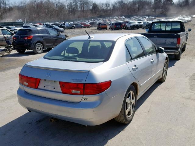 JHMCN36405C008937 - 2005 HONDA ACCORD HYB SILVER photo 4