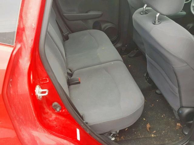 JHMGE88259S070257 - 2009 HONDA FIT RED photo 6