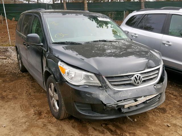 2V4RW3DG6BR622244 - 2011 VOLKSWAGEN ROUTAN SE GRAY photo 1