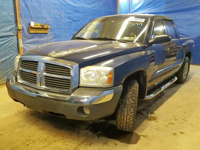 1D7HW48N35S178060 - 2005 DODGE DAKOTA QUA BLUE photo 2