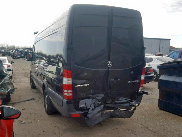 WD3PE8DD9GP315130 - 2016 MERCEDES-BENZ SPRINTER 2 BLACK photo 3