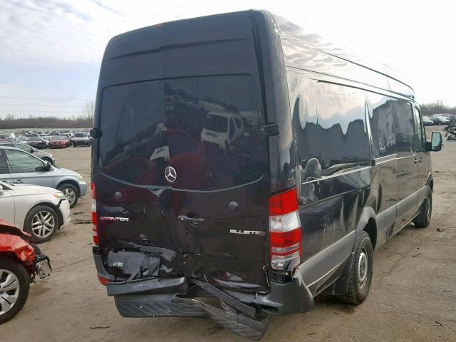 WD3PE8DD9GP315130 - 2016 MERCEDES-BENZ SPRINTER 2 BLACK photo 4