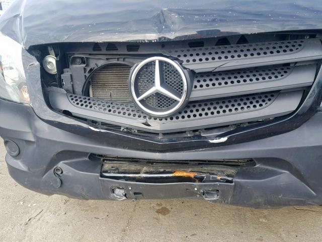 WD3PE8DD9GP315130 - 2016 MERCEDES-BENZ SPRINTER 2 BLACK photo 9