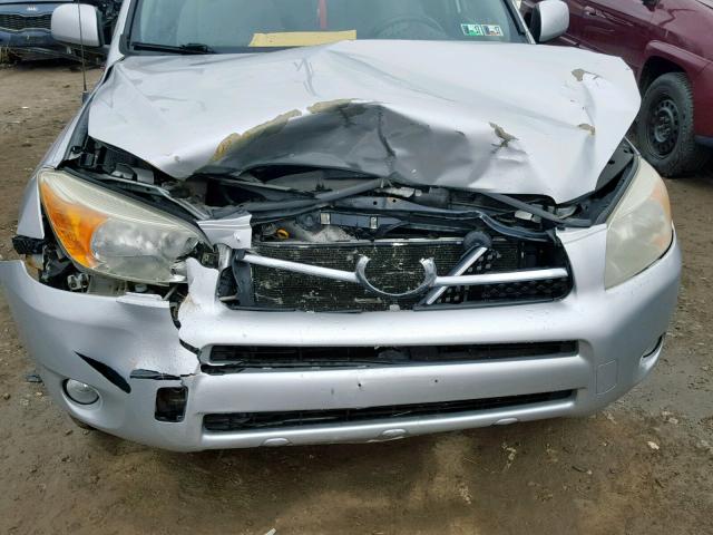 JTMBD31V475105775 - 2007 TOYOTA RAV4 LIMIT SILVER photo 7