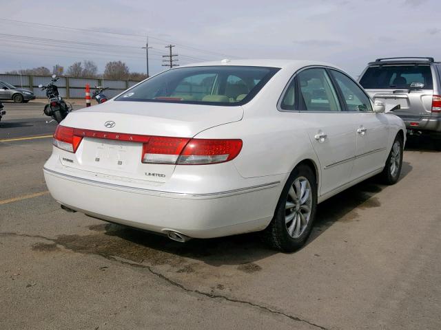 KMHFC46F98A276313 - 2008 HYUNDAI AZERA SE WHITE photo 4