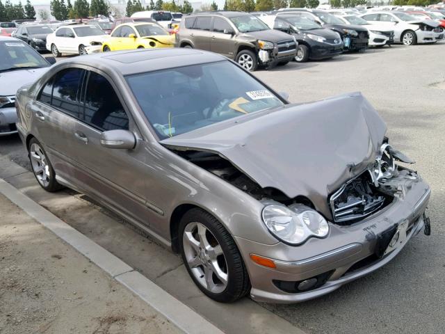 WDBRF52H57F914045 - 2007 MERCEDES-BENZ C 230 GOLD photo 1