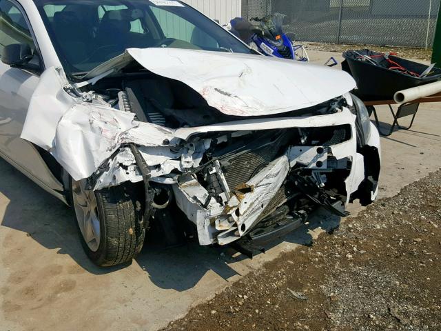 1G1ZA5E08AF257246 - 2010 CHEVROLET MALIBU LS WHITE photo 9