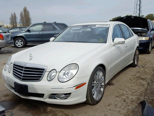 WDBUF56X78B313692 - 2008 MERCEDES-BENZ E 350 WHITE photo 2