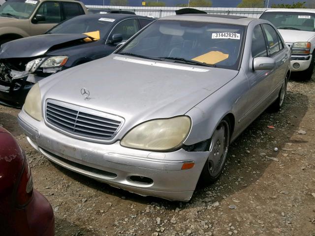 WDBNG70J3YA105154 - 2000 MERCEDES-BENZ S 430 SILVER photo 2