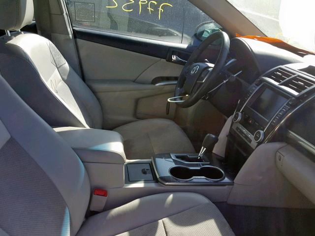 4T1BD1FK0CU059957 - 2012 TOYOTA CAMRY HYBR SILVER photo 5