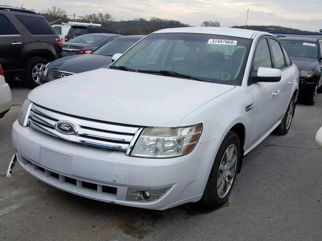 1FAHP24W18G185645 - 2008 FORD TAURUS SEL WHITE photo 2