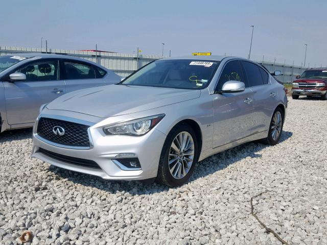 JN1EV7AP2JM351517 - 2018 INFINITI Q50 LUXE SILVER photo 2