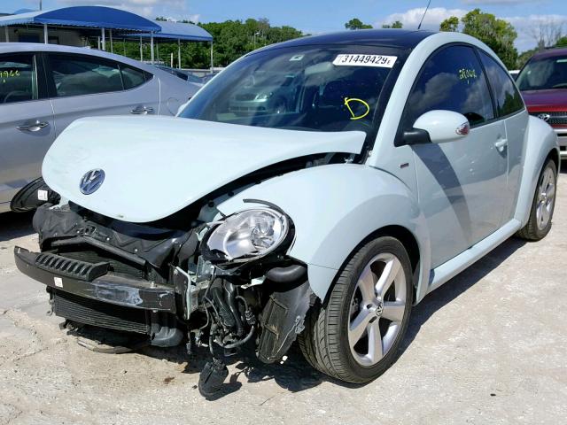 3VWRW3AG0AM025799 - 2010 VOLKSWAGEN NEW BEETLE BLUE photo 2