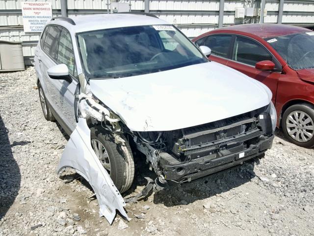 3VV1B7AX8JM115819 - 2018 VOLKSWAGEN TIGUAN S WHITE photo 1