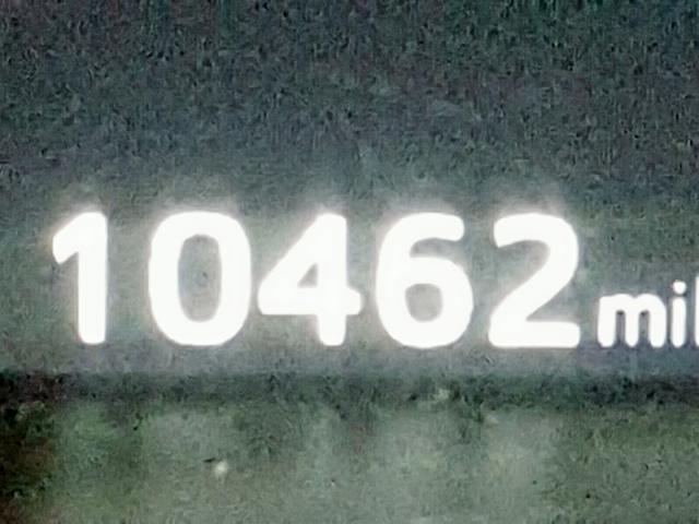 JTDKARFP6H3049129 - 2017 TOYOTA PRIUS PRIM 灰色 照片 8