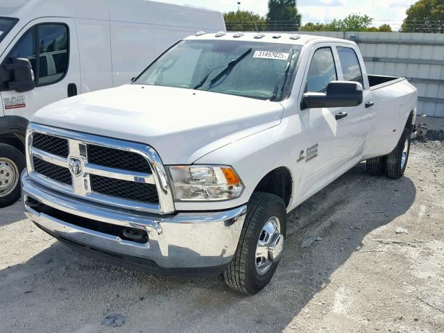 3C63RRGL8JG165130 - 2018 RAM 3500 ST WHITE photo 2