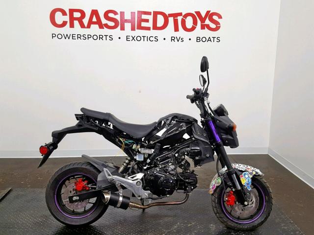 MLHJC6113H5206026 - 2017 HONDA GROM 125 BLACK photo 1