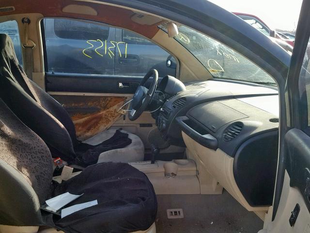 3VWCC21C6XM436123 - 1999 VOLKSWAGEN NEW BEETLE Qara foto 5