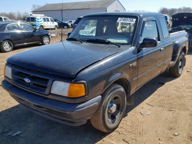 1FTCR14AXTPB17947 - 1996 FORD RANGER SUP BLACK photo 2