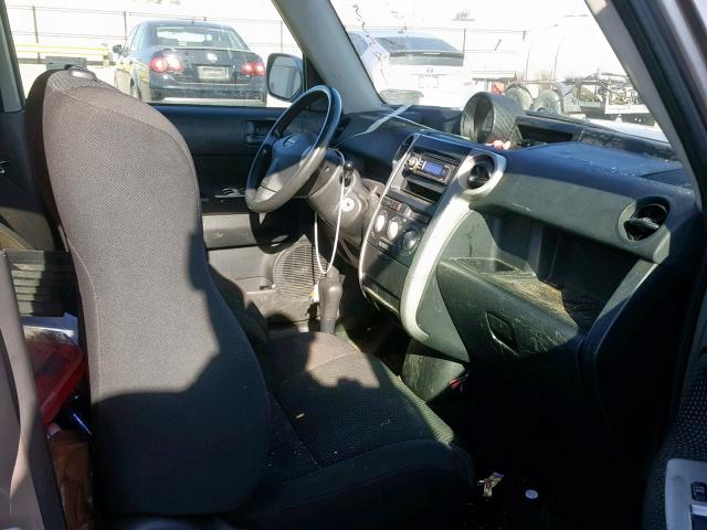JTLKT324764032841 - 2006 TOYOTA SCION XB 灰色 照片 5