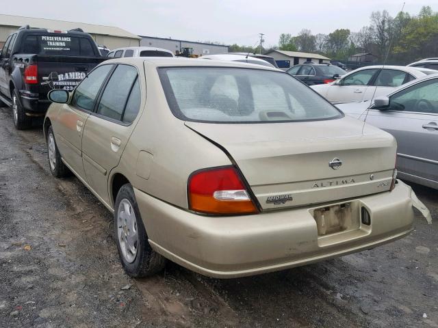 1N4DL01D4WC100318 - 1998 NISSAN ALTIMA XE BEIGE photo 3