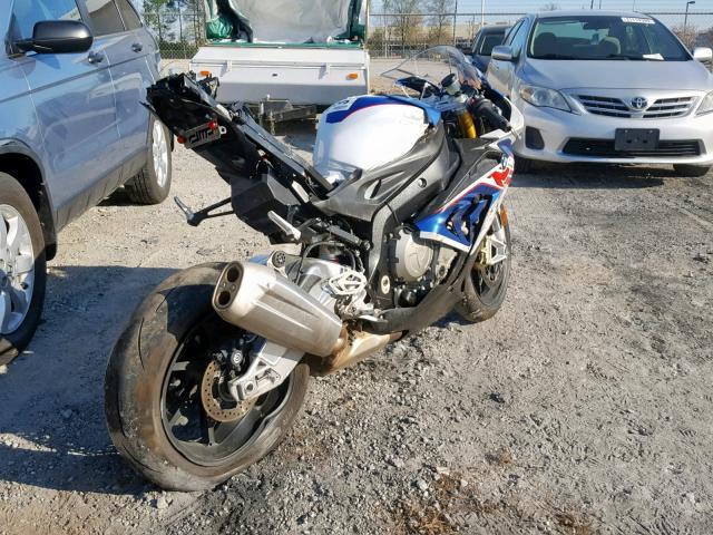 WB10D6008HZ710341 - 2017 BMW S 1000 RR TWO TONE photo 4