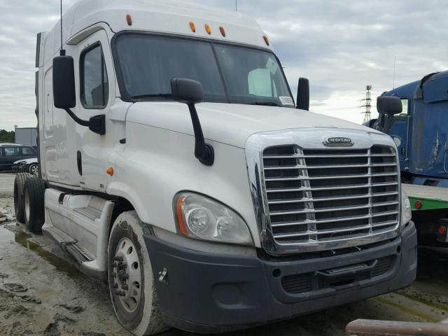 1FUJGLDR4CSBB2214 - 2012 FREIGHTLINER CASCADIA 1 WHITE photo 1