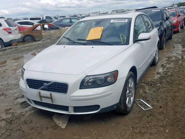 YV1MS390X62188257 - 2006 VOLVO S40 2.4I WHITE photo 2