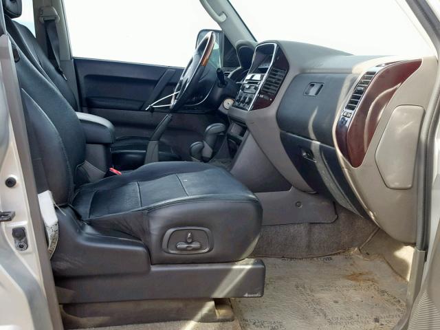 JA4MW51RX2J016823 - 2002 MITSUBISHI MONTERO LI GRAY photo 5