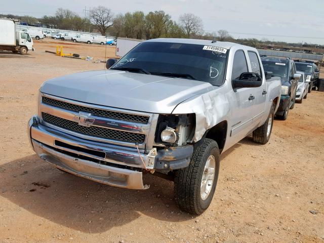 3GCPCSEA3DG142489 - 2013 CHEVROLET SILVERADO SILVER photo 2
