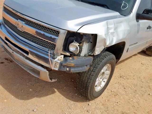 3GCPCSEA3DG142489 - 2013 CHEVROLET SILVERADO SILVER photo 9