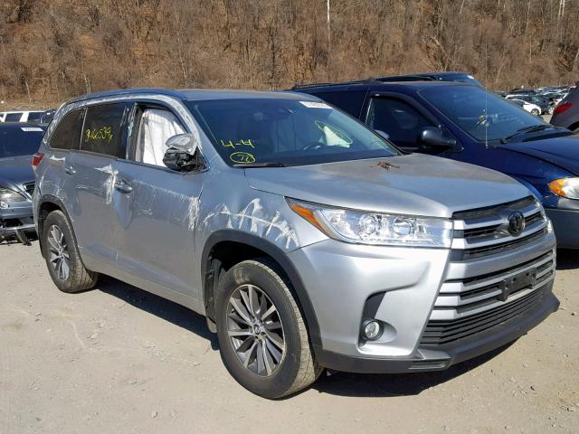 5TDJZRFH6HS455701 - 2017 TOYOTA HIGHLANDER SILVER photo 1