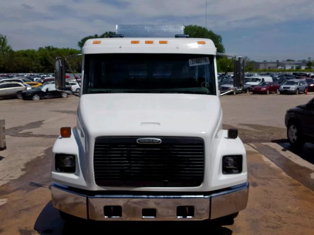 1FV3GJBC0YHG50988 - 2000 FREIGHTLINER MEDIUM CON WHITE photo 9