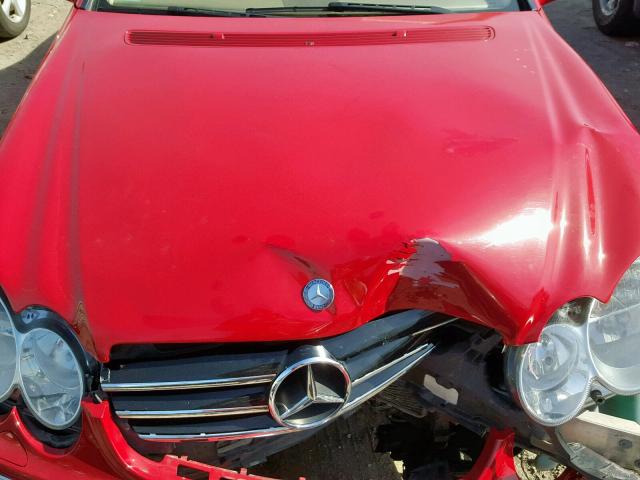 WDBTK72FX8T094172 - 2008 MERCEDES-BENZ CLK 550 RED photo 7