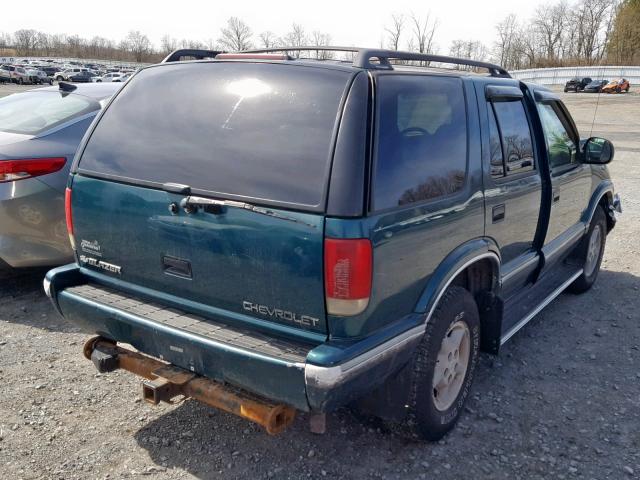 1GNDT13W0V2246001 - 1997 CHEVROLET BLAZER GREEN photo 4