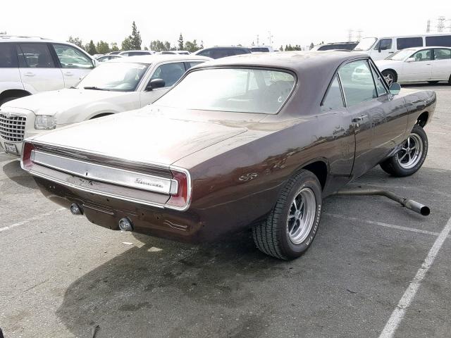 BH23D72271904 - 1967 PLYMOUTH BARRACUDA BROWN photo 4