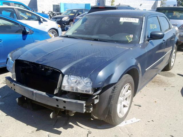 2C3LA43R37H868399 - 2007 CHRYSLER 300 BLUE photo 2